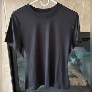 7 Diamonds Tech Exercise Tee